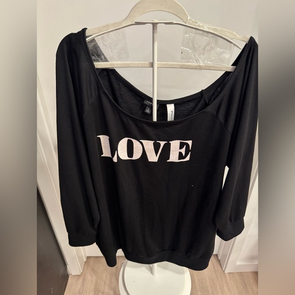 Torrid - Picture 3 of 9